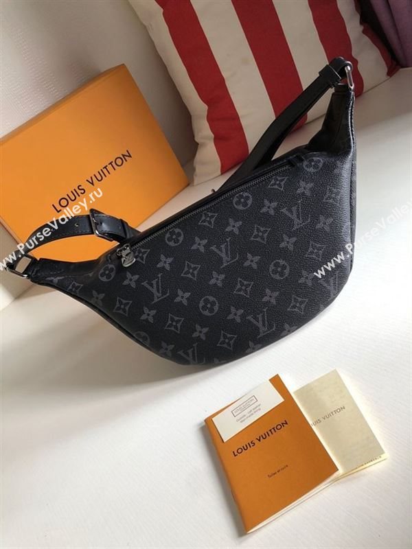 Louis Vuitton DISCOVERY BUMBAG 253221