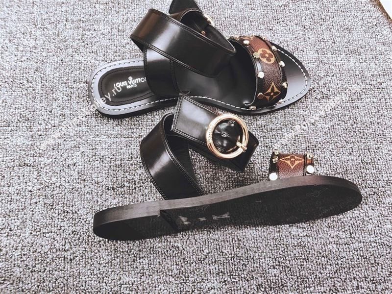 Louis Vuitton Sandals 254877