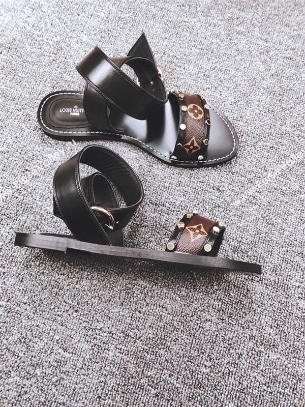 Louis Vuitton Sandals 254877