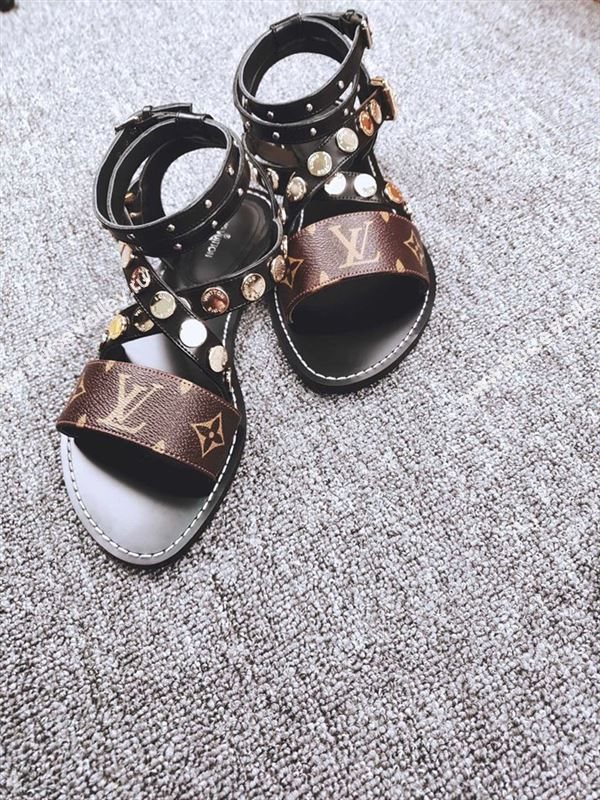 Louis Vuitton Sandals 254923