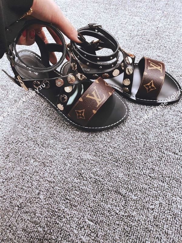 Louis Vuitton Sandals 254923