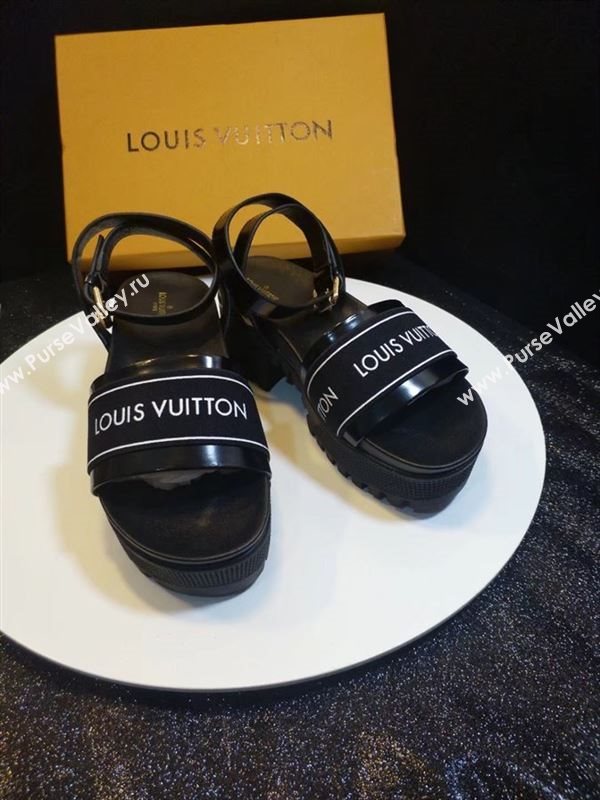 Louis Vuitton Sandals 254967