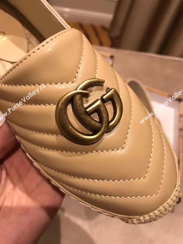 Gucci Shoes 255157