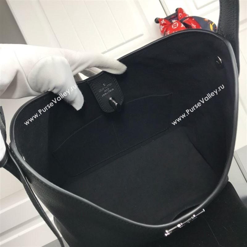 Louis Vuitton LOCKME HOBO 261439