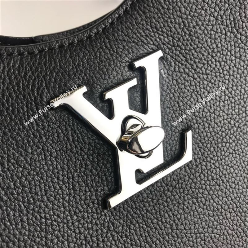 Louis Vuitton LOCKME HOBO 261439
