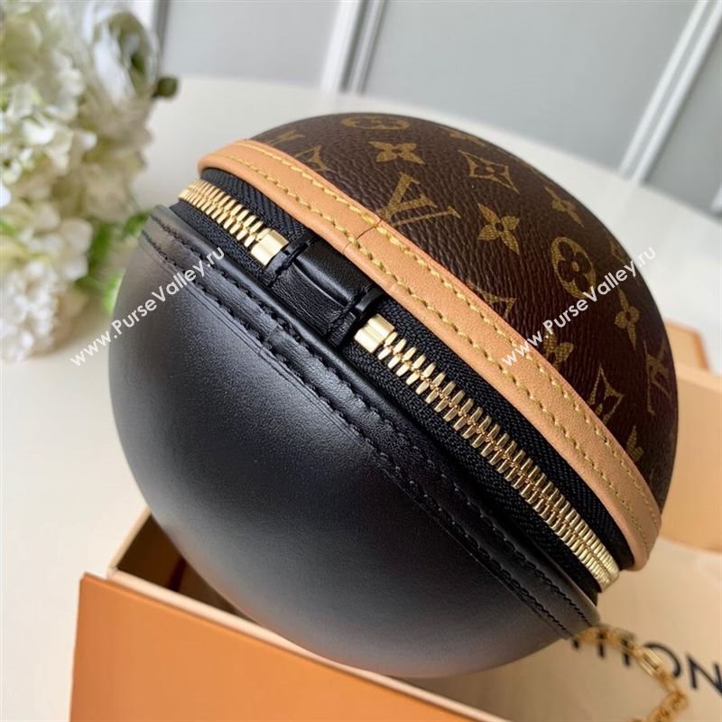 LOUIS VUITTON EGG 261567