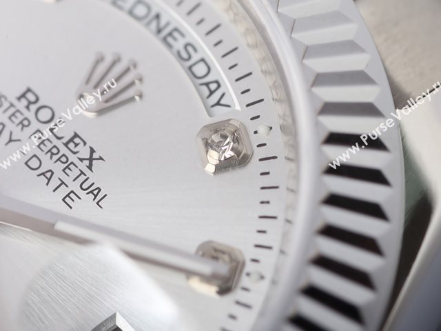 Rolex Watch DAYDATE ROL246 (Automatic movement)
