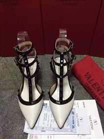 Valentino cream v black sandals stud heels shoes 4022
