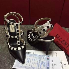 Valentino black v cream sandals stud heels shoes 4023