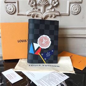 Louis Vuitton Men LV League Passport Cover Wallet Damier Bag N61701 7036