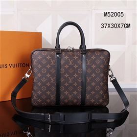 Men LV Louis Vuitton Porte-documents Voyage Handbag M52005 Monogram Bag Brown