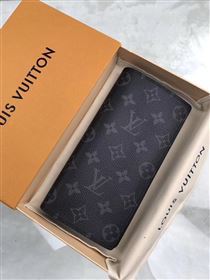 Replica Louis Vuitton Damier Infini Men's Wallets for Sale