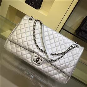 Chanel Classic flap XXL 18726