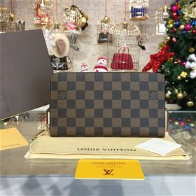 LOUIS VUITTON ZIPPY 9122