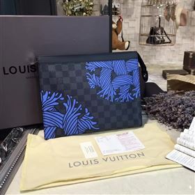 Louis Vuitton VOYAGE MM 51964