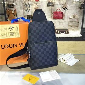Louis Vuitton AVENUE 80951