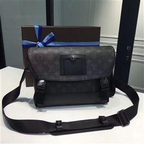 Louis Vuitton Messenger Voyager 95005