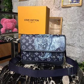 Louis Vuitton Shoulder Bag 123592