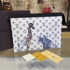 Louis Vuitton POCHETTE VOYAGE 71305