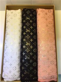 Louis Vuitton scarf 127420