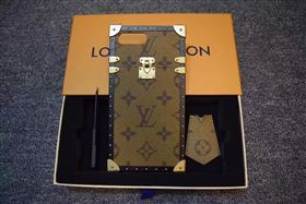 Louis Vuitton Plus phone shell 132434