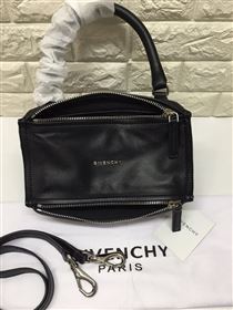 Givenchy Pandora 138250