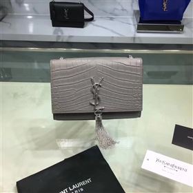 YSL MONOGRAM KATE 166500