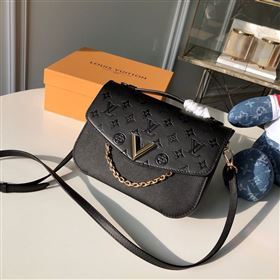 LOUIS VUITTON VERY MESSENGER Bag 185981