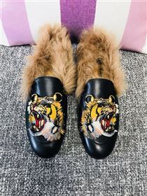 Gucci Princetown Leather Slippers 180986