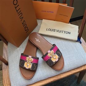 LOUIS VUITTON Slippers 190357