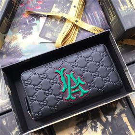 Gucci Wallets 242437