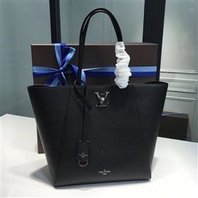 LOUIS VUITTON LOCKME CABAS 247289