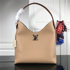 Louis Vuitton LOCKME HOBO 261420