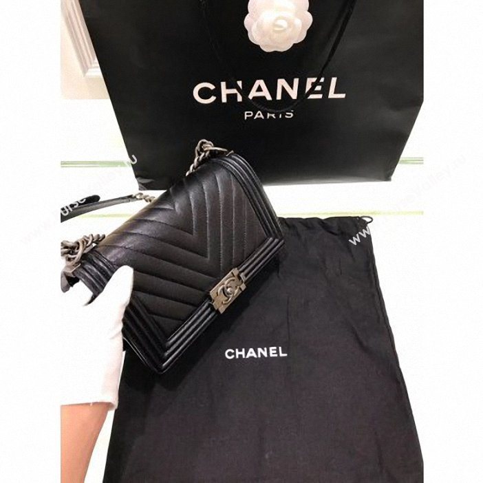 Chanel Original Quality caviar chevron medium Boy Bag black With silver Hardware (shyang-91)