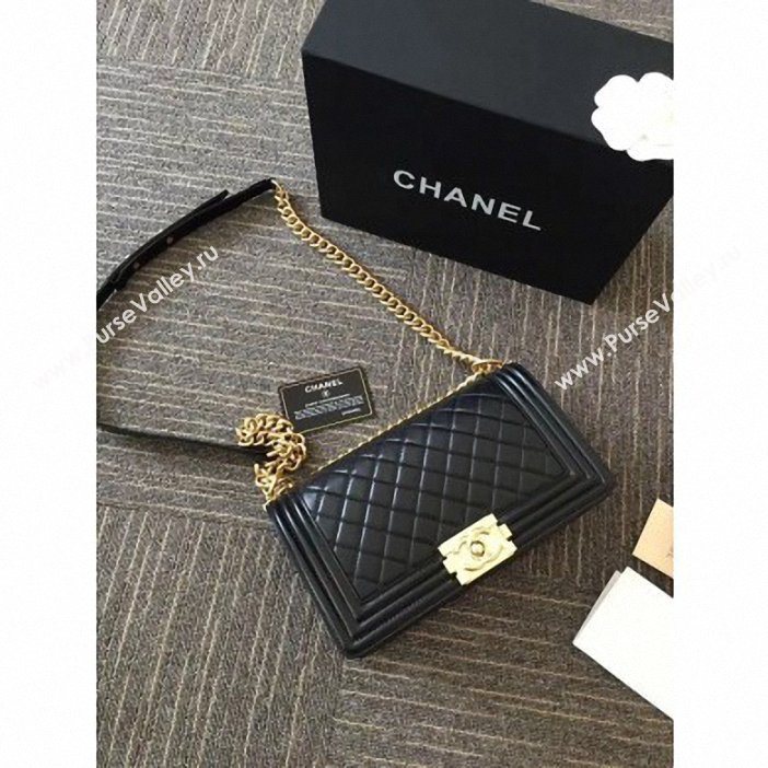 Chanel Original Quality Lambskin Medium Boy Bag With Gold Hardware  (SY-8070301)