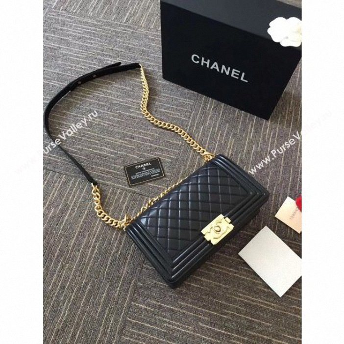 Chanel Original Quality Lambskin Medium Boy Bag With Gold Hardware  (SY-8070301)