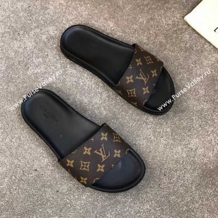 Louis Vuitton Waterfront Rubber Mules Monogram Canvas (yiming-9061730)