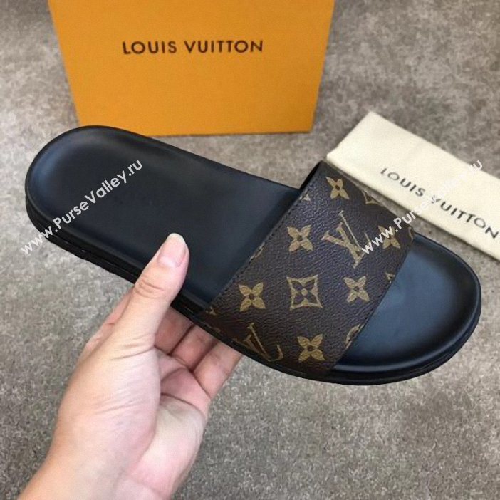 Louis Vuitton Waterfront Rubber Mules Monogram Canvas (yiming-9061730)