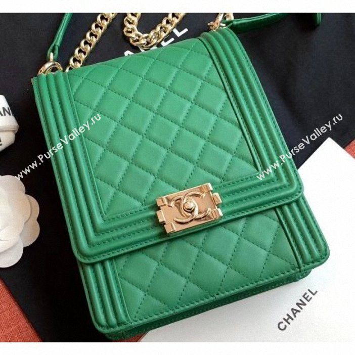 Chanel Boy North/South Small Flap Bag AS0130 Green 2019 (kana-9062002)