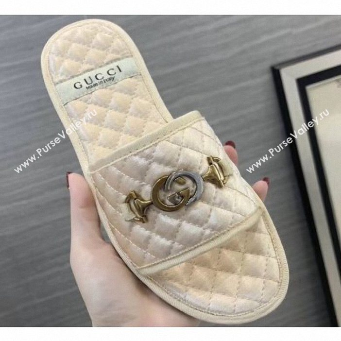 Gucci Quilted Slide Sandals with Interlocking G Horsebit 575852 Fabric Beige 2019 (modeng-9062428)