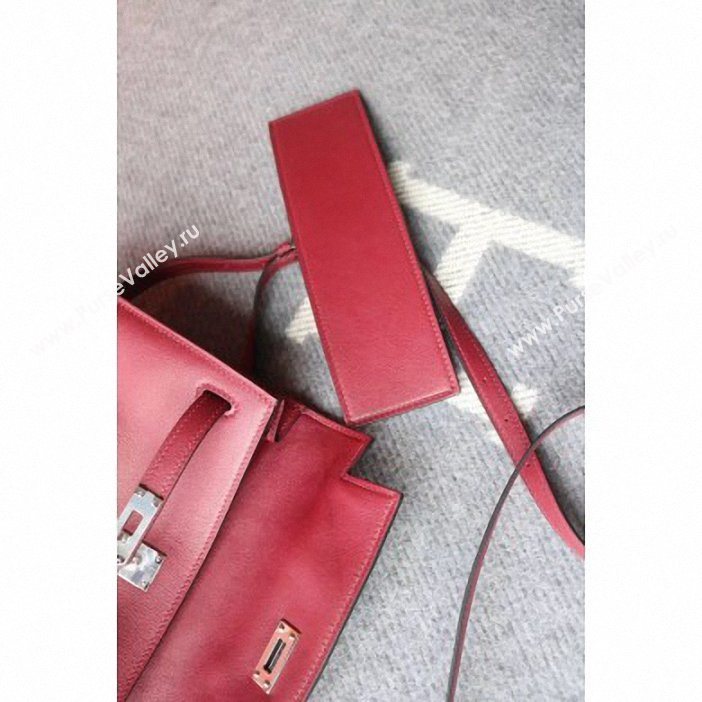 Hermes Kelly Danse Bag in Swift Leather Dark Red (AYAN-9062804)