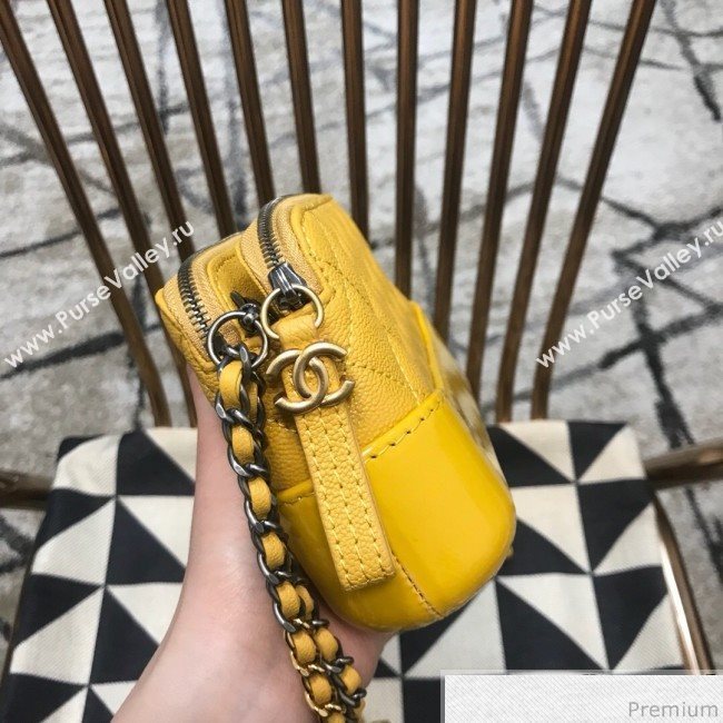 Chanel Gabrielle Clutch on Chain/Mini Bag in Grained Leather A94505 Yellow 2019 (JDH-9032511)