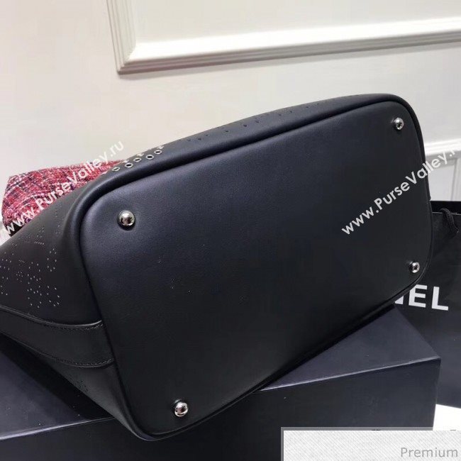 Chanel Large Eyelet Calfskin Shopping Bag AS0487 Black 2019 (XIN-9032601)