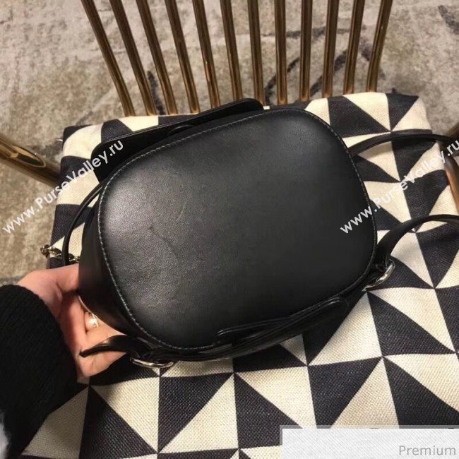 Chanel Lambskin Drawstring CC Flap Backpack Black 2019 (XIN-9032608)