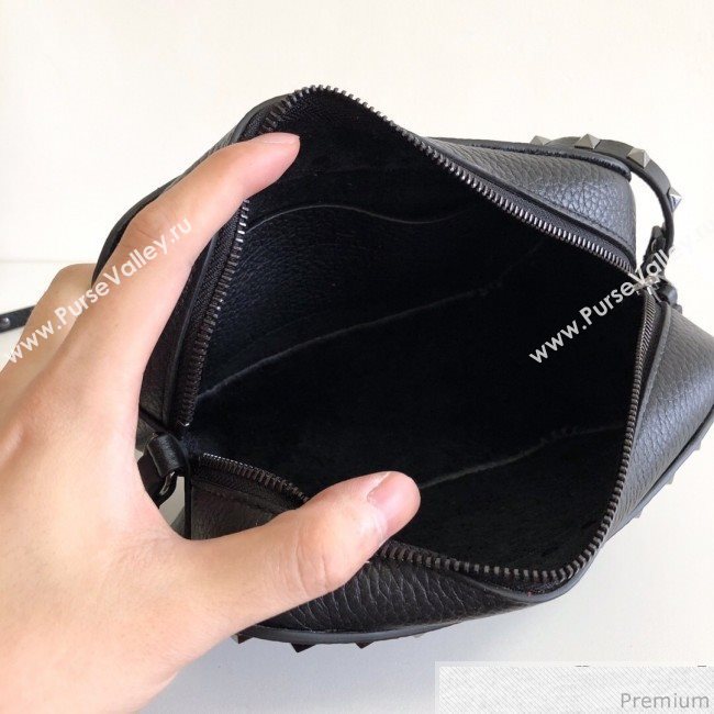 Valentino Rockstud Rolling Grained Camera Shoulder Bag Black/Silver 2019 (JJ3-9032712)