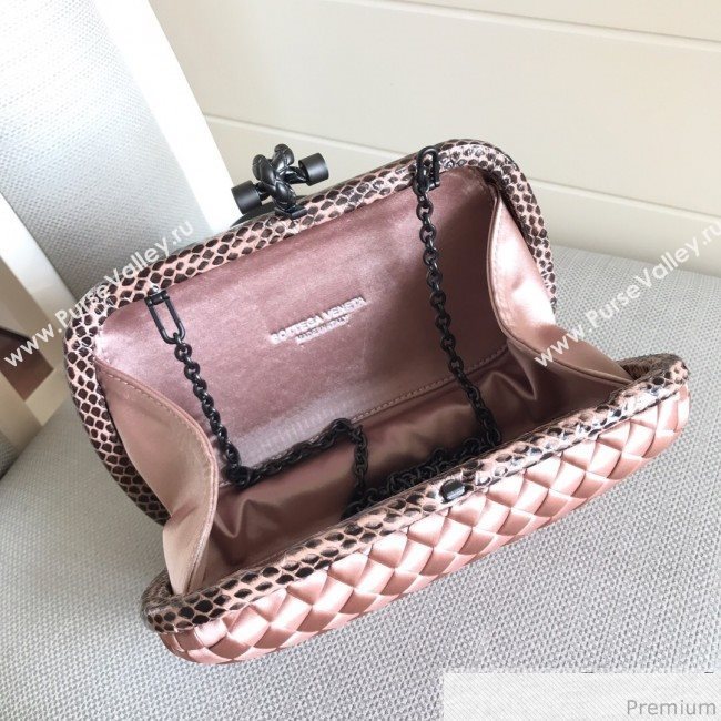 Bottega Veneta Silk Chain Knot Intreccio Impero Clutch Pink 2019 (MISU-9032734)