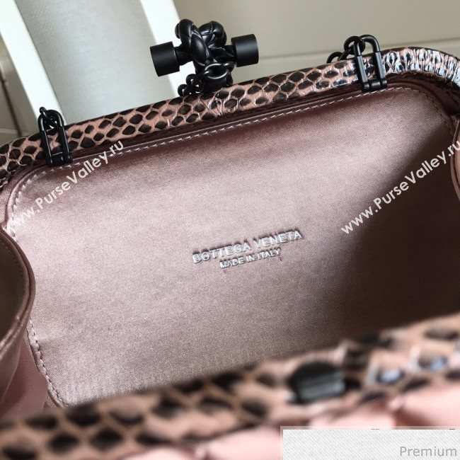 Bottega Veneta Silk Chain Knot Intreccio Impero Clutch Pink 2019 (MISU-9032734)