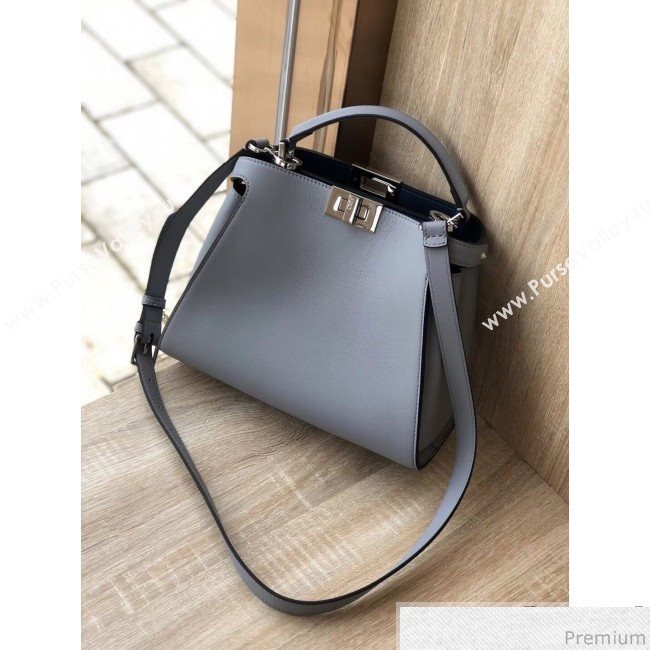 Fendi Peekaboo Essentially 27cm Light Blue 2019 (SUSU-9032629)