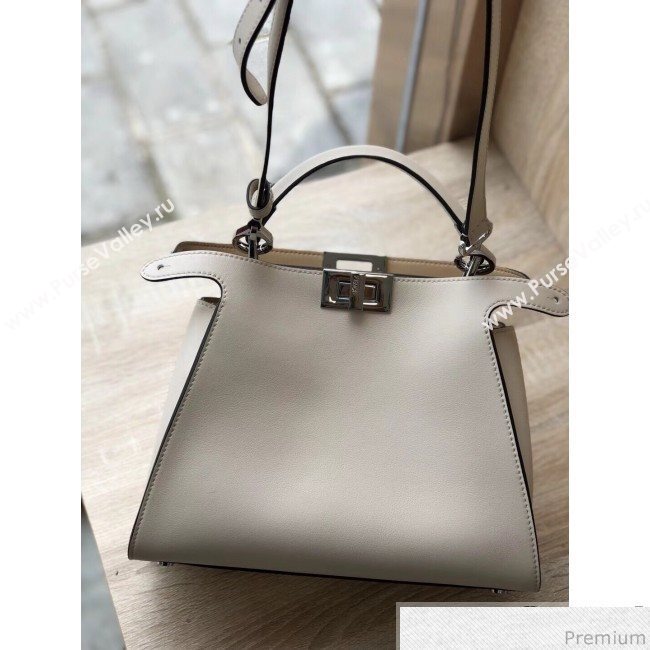 Fendi Peekaboo Essentially 27cm Light Beige 2019 (SUSU-9032630)