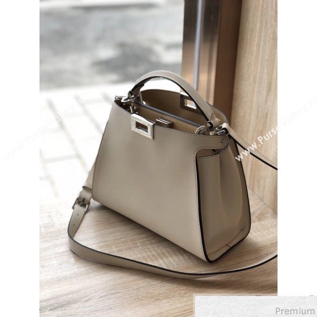 Fendi Peekaboo Essentially 27cm Light Beige 2019 (SUSU-9032630)